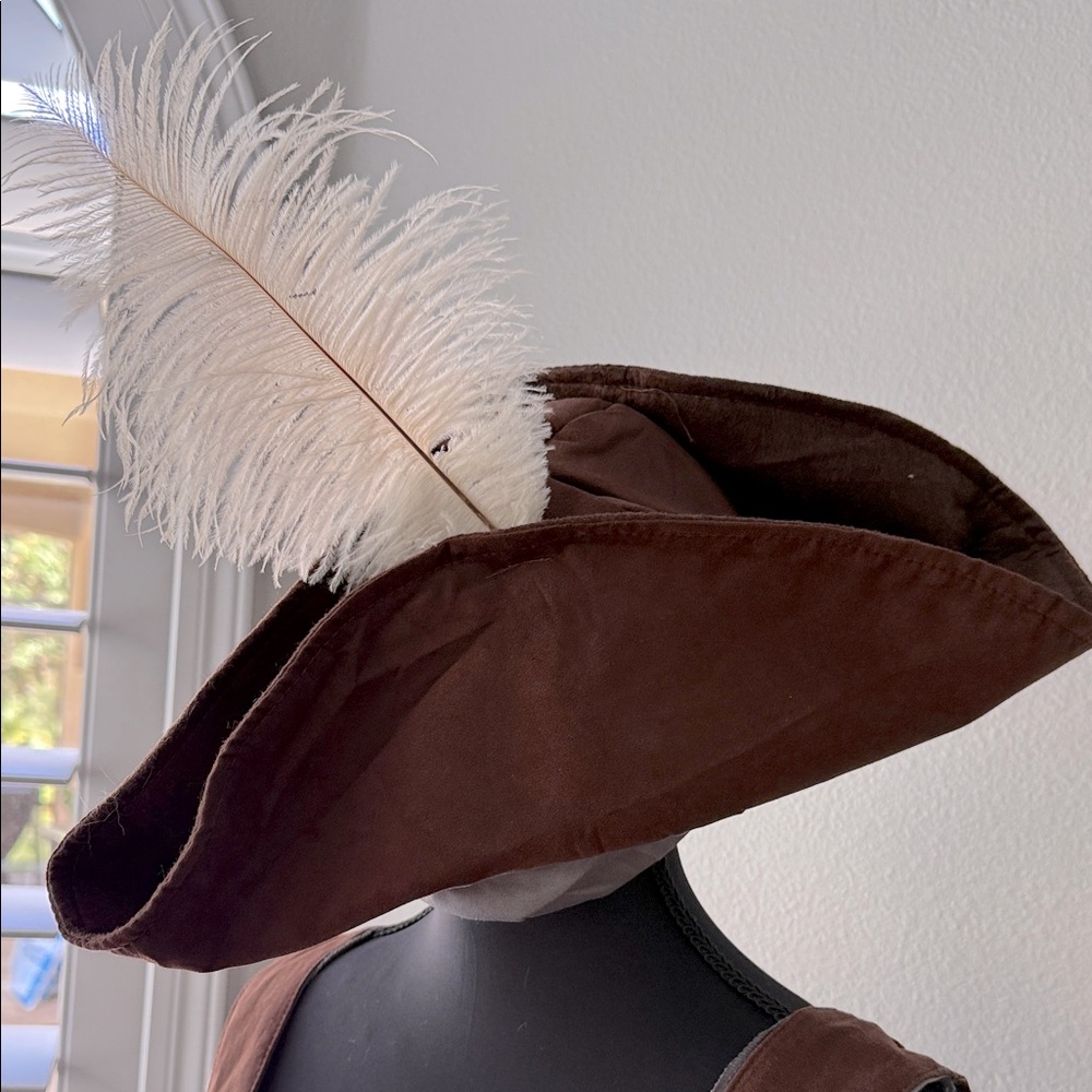 Women’s Pirate Costume - With hat - Picture 3 of 12